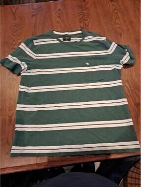 Abercrombie & Fitch Men's Muscle Tee Short Sleeve XXLgreen And White Strips